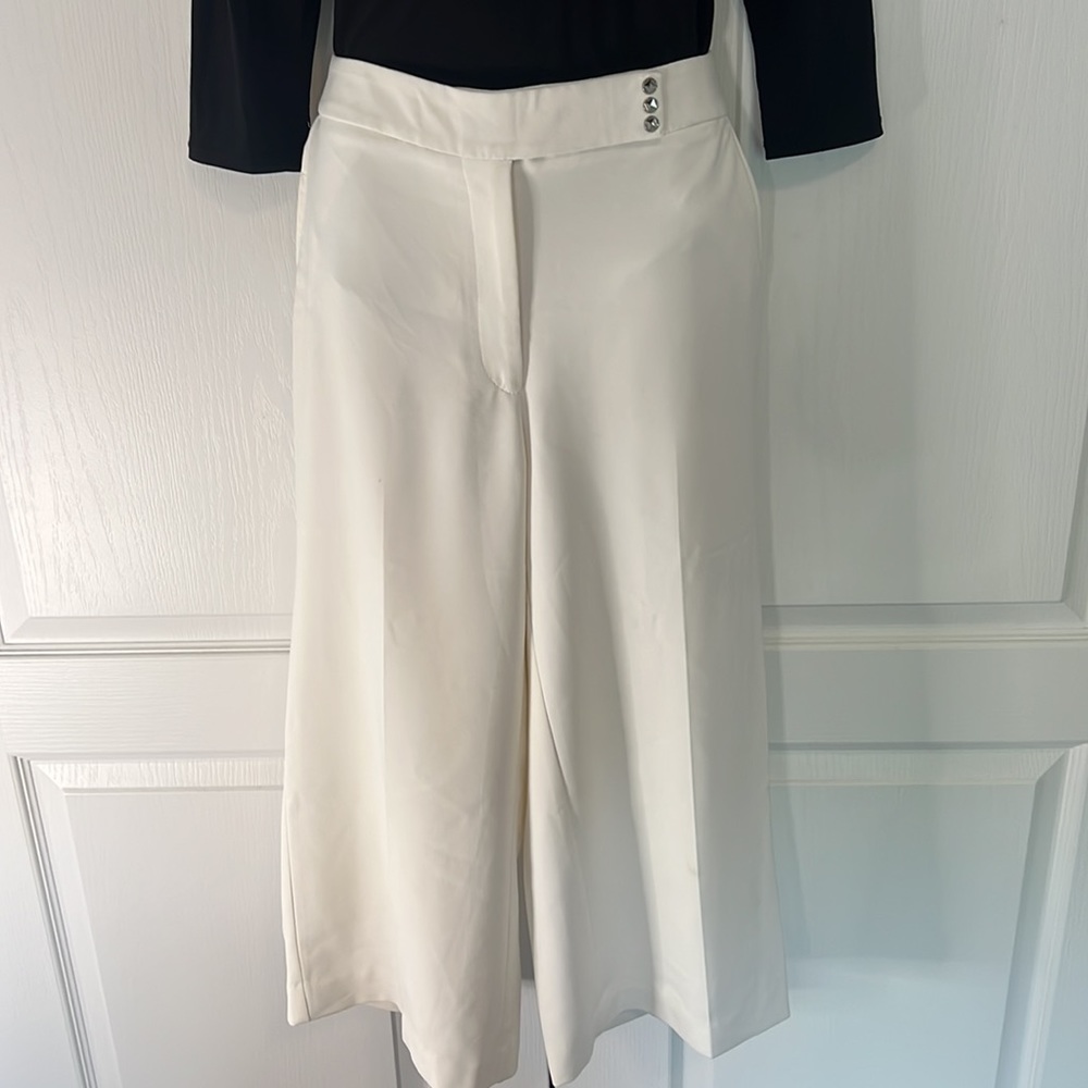 WHITE HOUSE BLACK MARKET WIDE LEG CROP PANTS